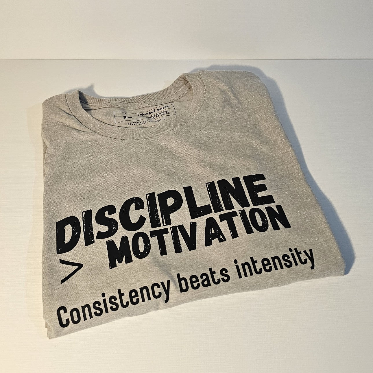 DISCIPLINE > MOTIVATION Tee | Unisex CVC Premium Blend
